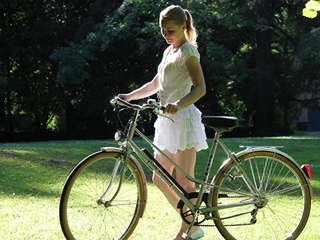 MANONB amateur webcam photo
