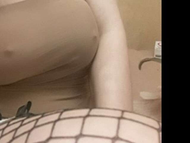 YOURSWEETJAM free hard sexy photo
