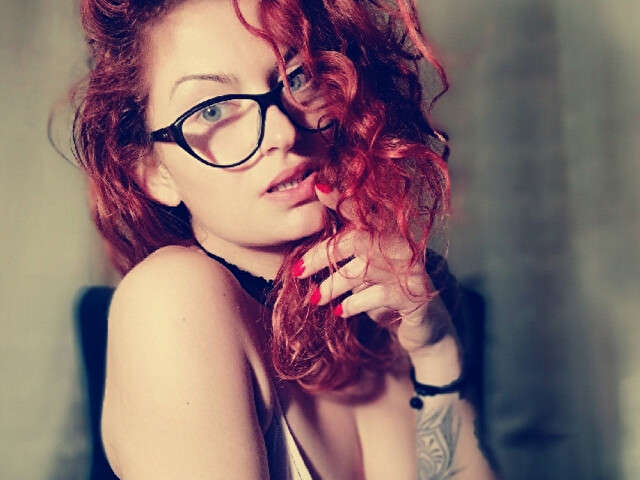 SEXYEYES35 free sexy photo