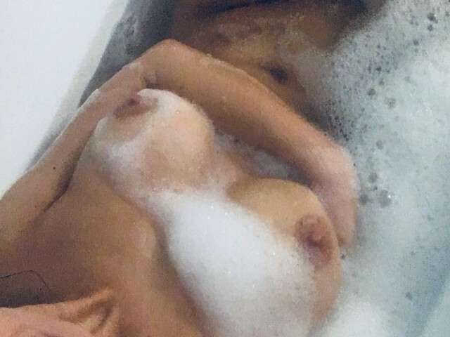 SEXYASHLYNN free hard sexy photo