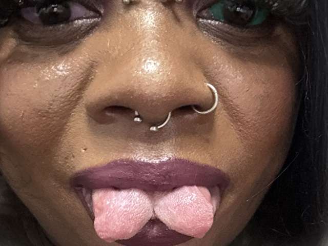 TATTEDEBONY free sexy photo