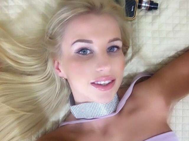 BRITTANYHOTT free sexy photo
