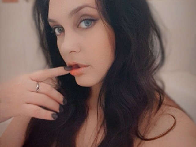 SELINAKYLLA free sexy photo