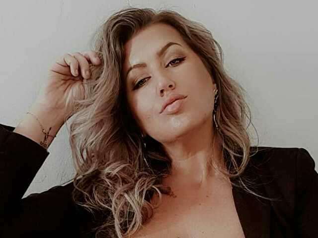 GEILETESS free sexy photo