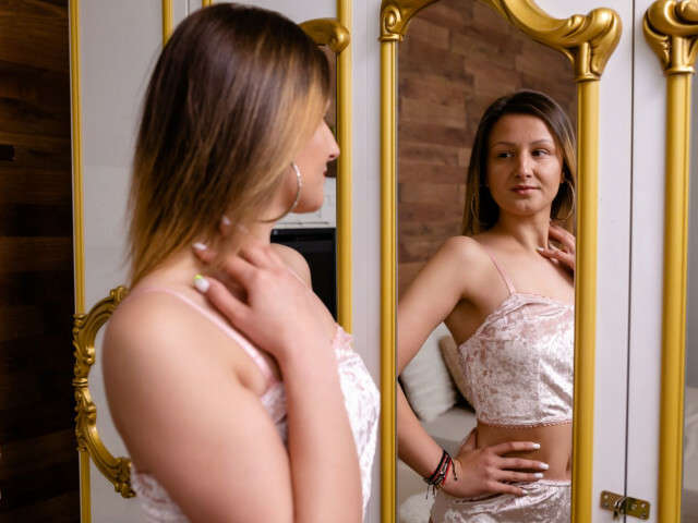 AUDREYPLAY free sexy photo