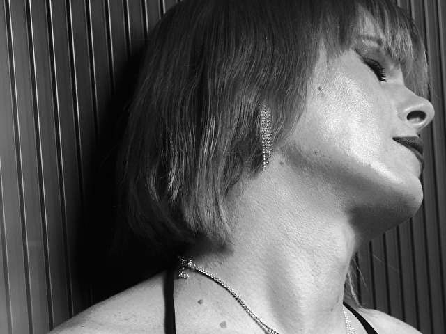 STESNYASHKA free sexy photo
