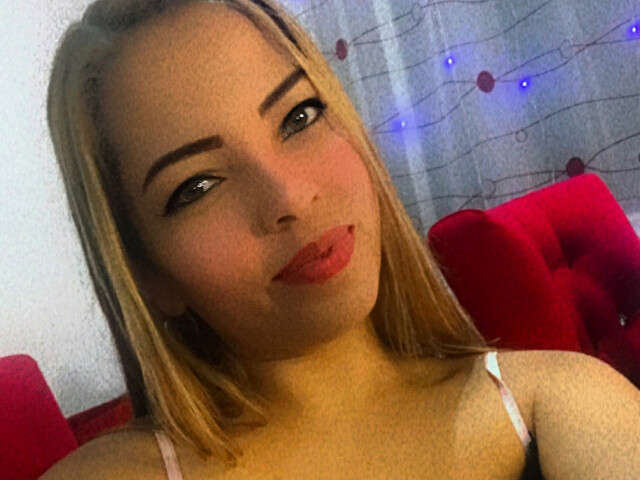 THEBOSSLARA free sexy photo