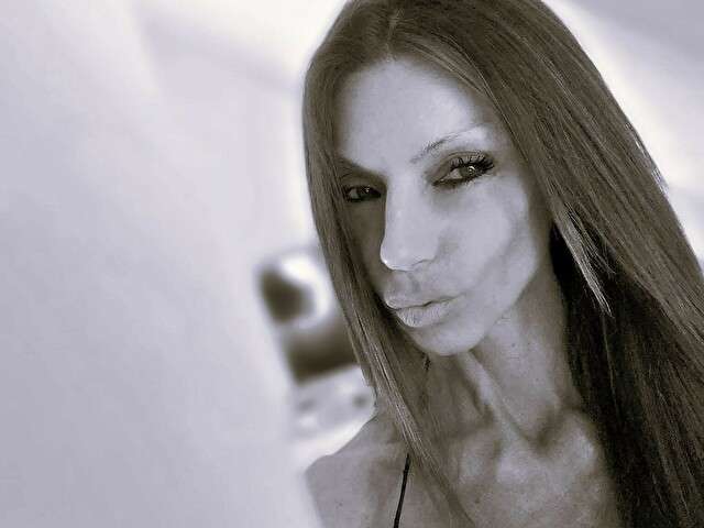 MONIKAPRICE free sexy photo