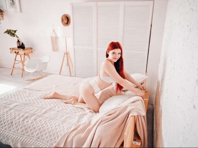 EVAMANHATTAN free sexy photo