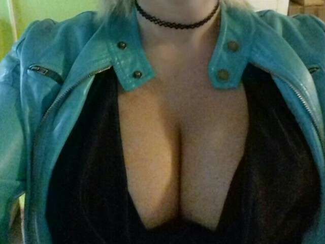 4UONLY free sexy photo