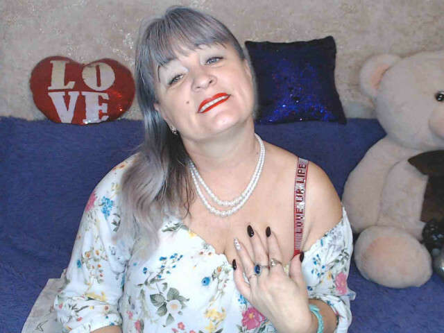 GRANDMILF free sexy photo