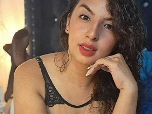 APRILROXS free sexy photo