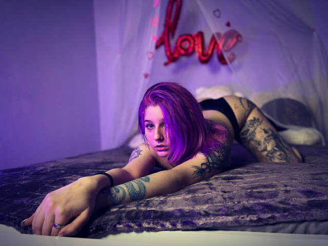 LARAROMANOV free sexy photo