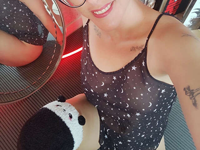 MAHINA84 free hard sexy photo