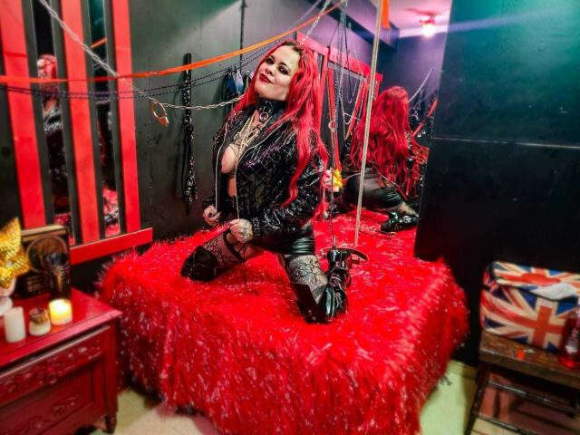 MORGANACROW free hard sexy photo