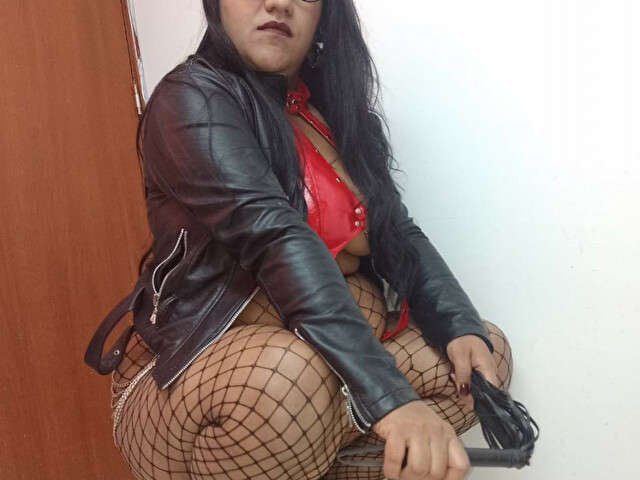 SLAVEMESSY free sexy photo