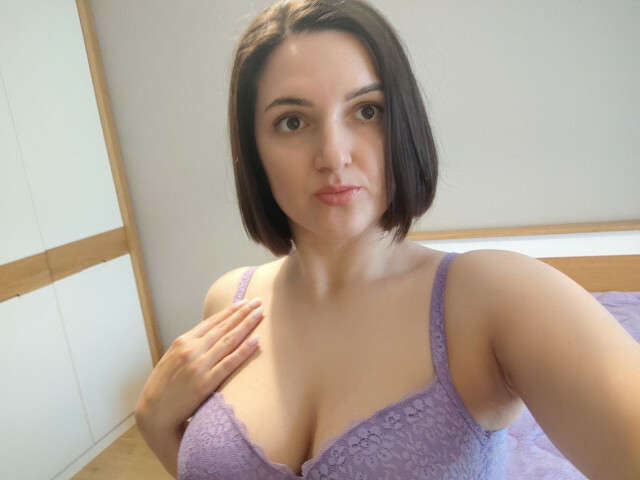 ZOETBROODJE free sexy photo