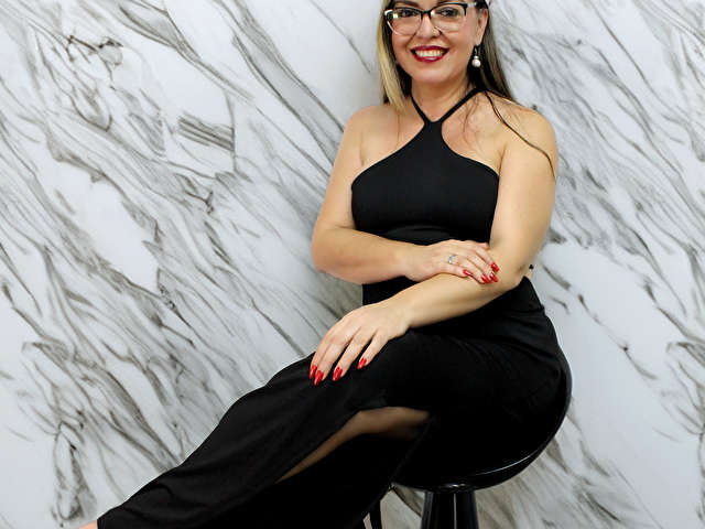 AMBERRIBERA free sexy photo