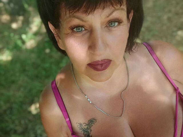 MARIAYLEONA free sexy photo