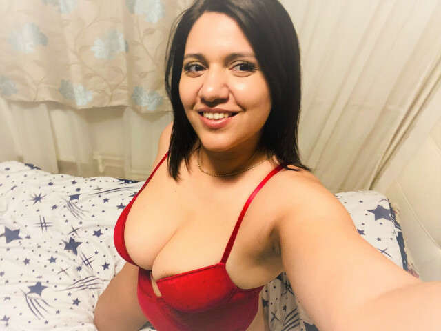 ISSADORA01 free hard sexy photo