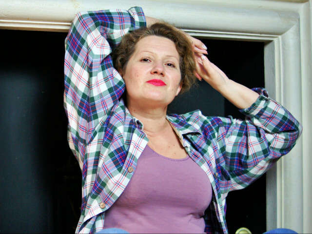 ARIATEASE free sexy photo