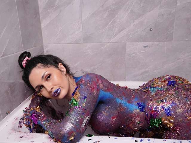 CLEONAUGHTY free sexy photo