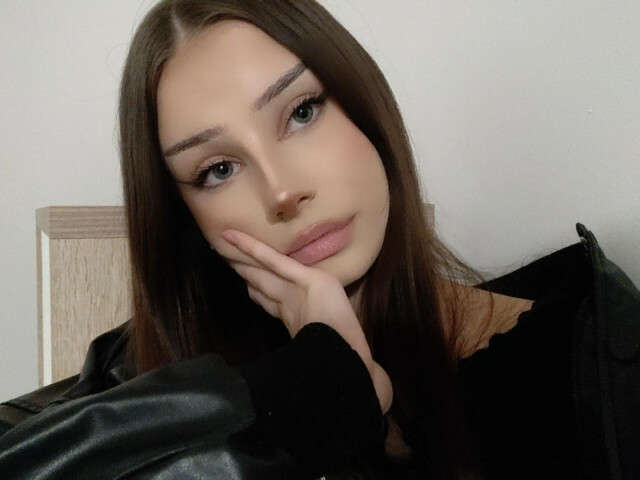 EMILYBELLE free sexy photo