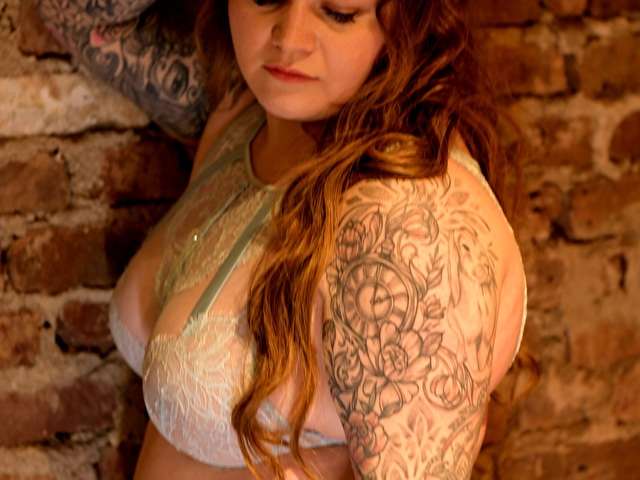 LADYJ free sexy photo