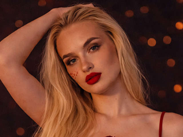 OLIVIABENT free sexy photo