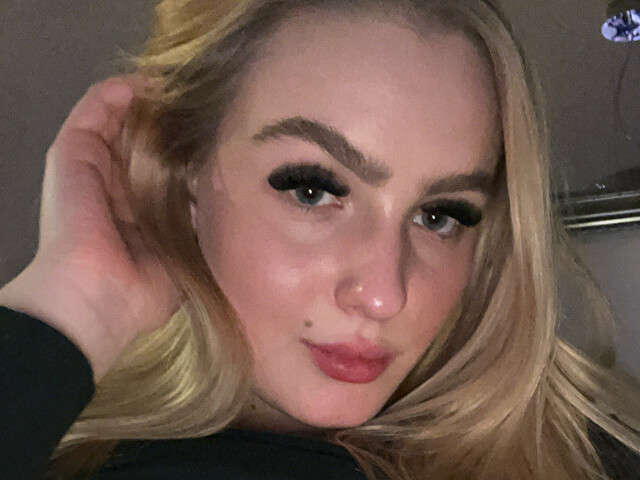 OLIVIABENT free sexy photo