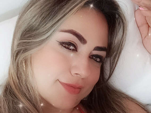 AMANDALEEON free hard sexy photo