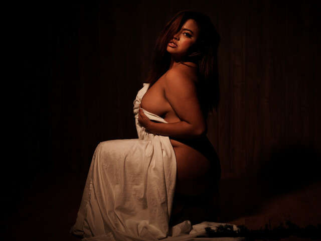 IVYROO free hard sexy photo