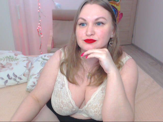 SQUIRTGODDES free sexy photo