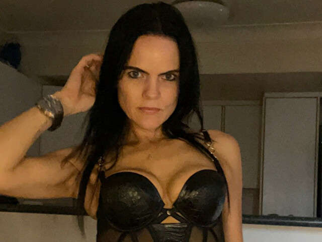 HELENAMAREE free sexy photo