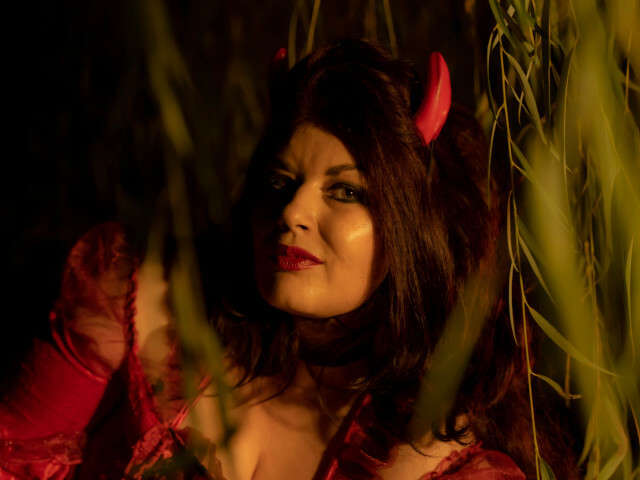 HELENMOON free sexy photo