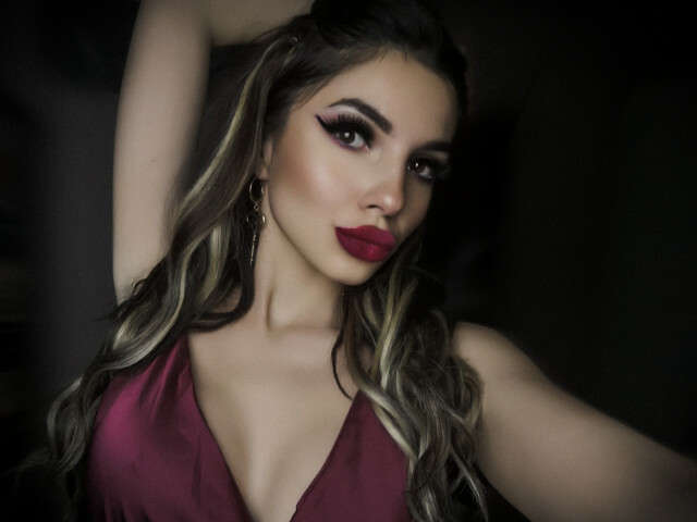 FIERCEFOX free hard sexy photo