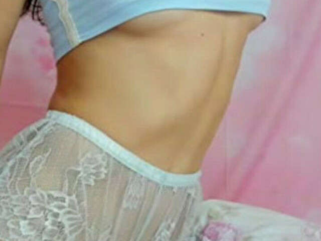 HMISSSARAH free sexy photo