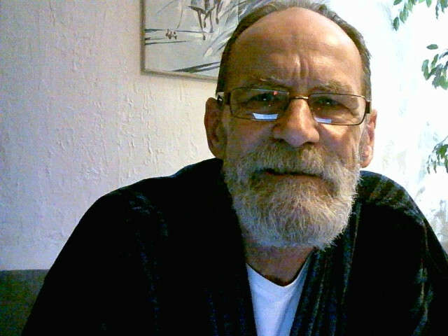 FRENCHOLDMAN free hard sexy photo