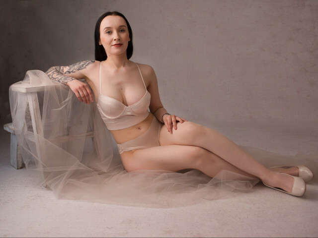 ANGELIKKAY free sexy photo