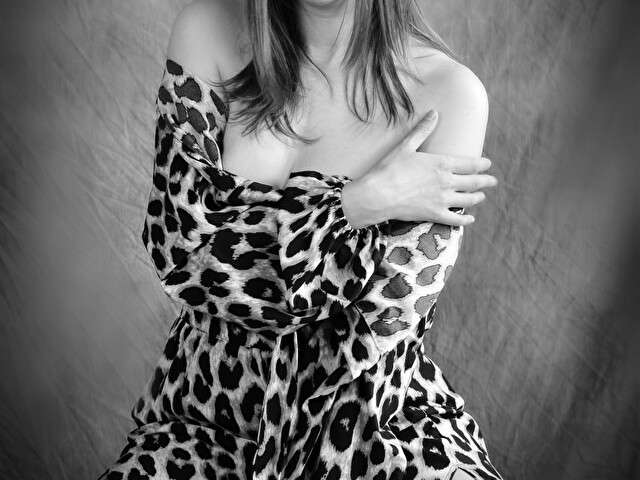 MODELJADE free sexy photo