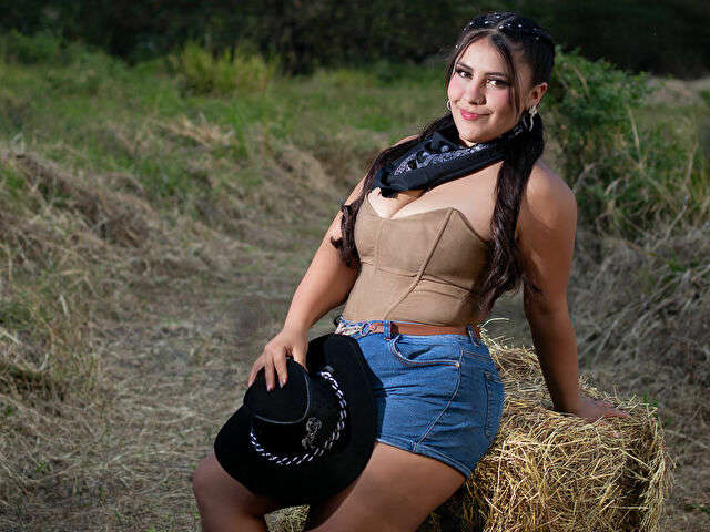CHIKYLORENS free sexy photo