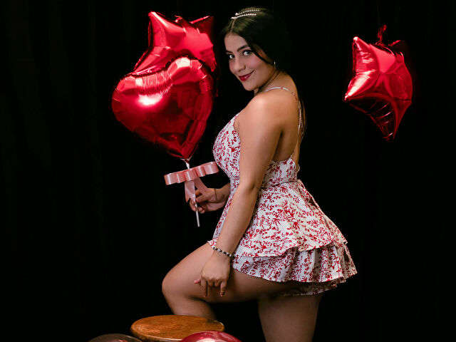 CHIKYLORENS free sexy photo