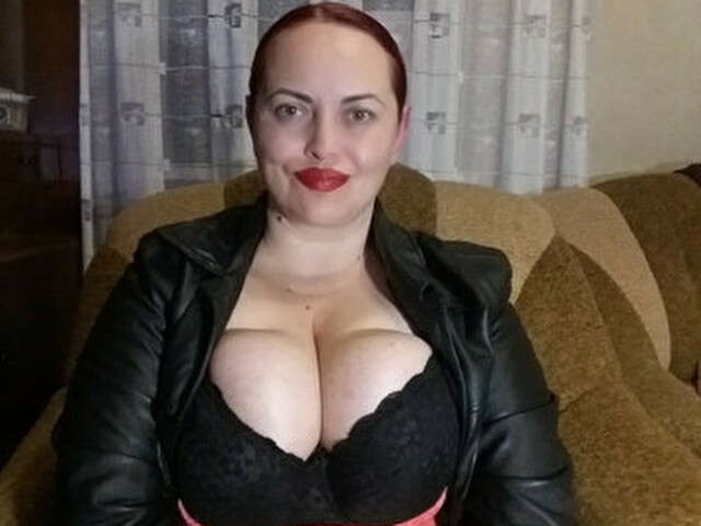 HORNYCARLA free hard sexy photo