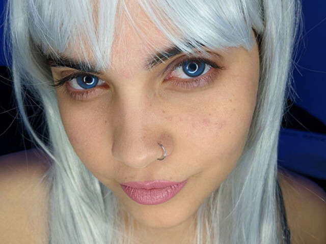 WHIMSIHOTT1 free sexy photo