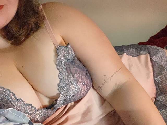 SWEETLILY free sexy photo