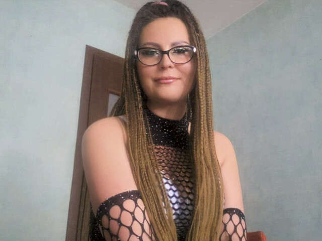 MILFJANETTA free sexy photo