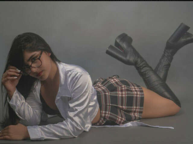 VICTORIAT free sexy photo