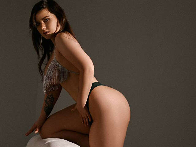 LINERAPITTS free sexy photo