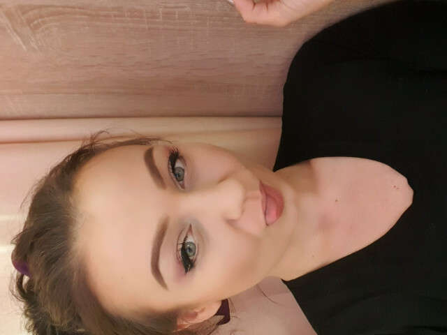 KEERRA free sexy photo