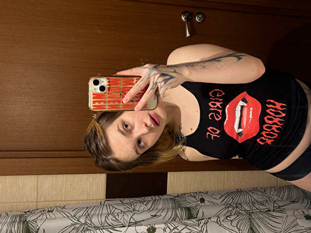 MMMARYMMMEOW free sexy photo